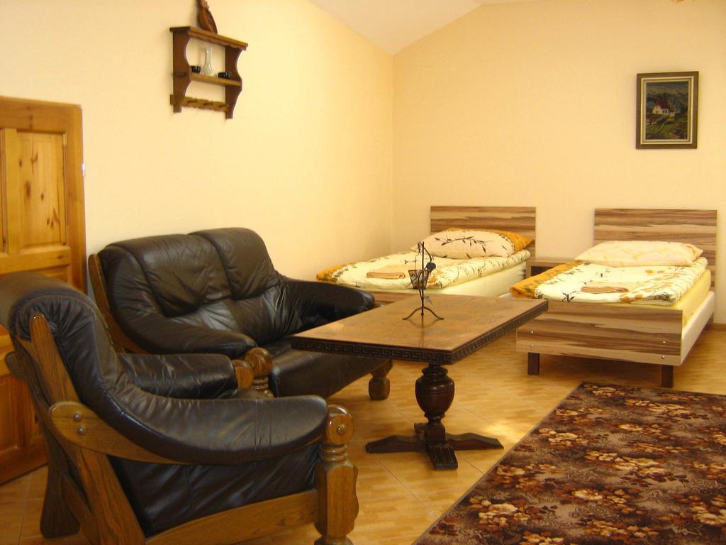 Gosciniec Podkowa Apartment Wlodawa Room photo