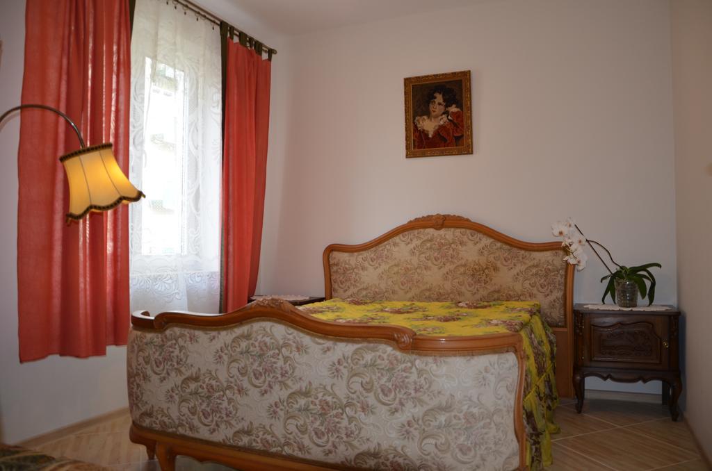 Gosciniec Podkowa Apartment Wlodawa Room photo