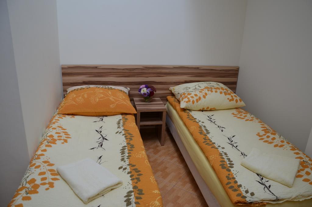 Gosciniec Podkowa Apartment Wlodawa Room photo